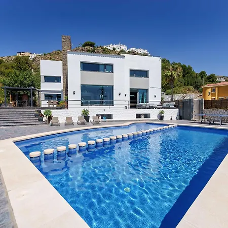 Holivista Benalmádena